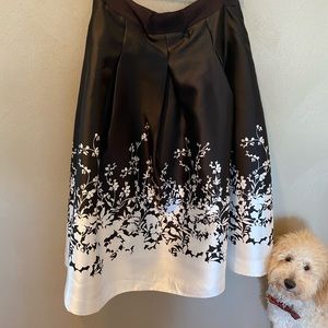 Ball gown skirt White House/black market